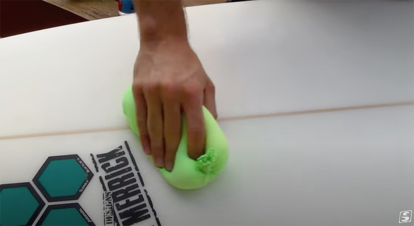 How To: Remove Surfboard Wax