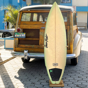 Quiet Flight 5'8 Consignment Surfboard - FCS