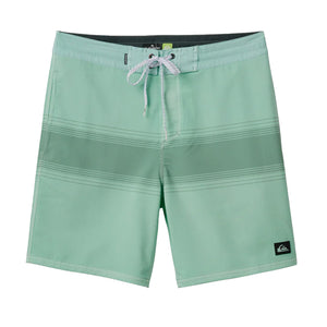 Quiksilver Surfsilk Street Trunk 18" Men's Boardshorts - Jade