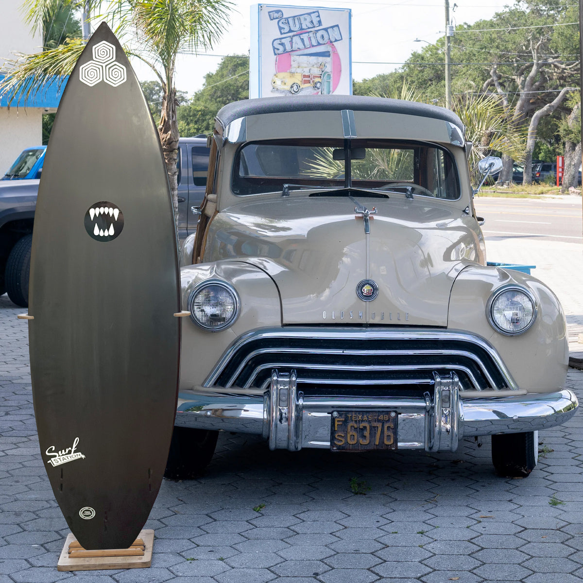 Channel Islands Mikey Shorty ECT 5'8 Consignment Surfboard - FCS II