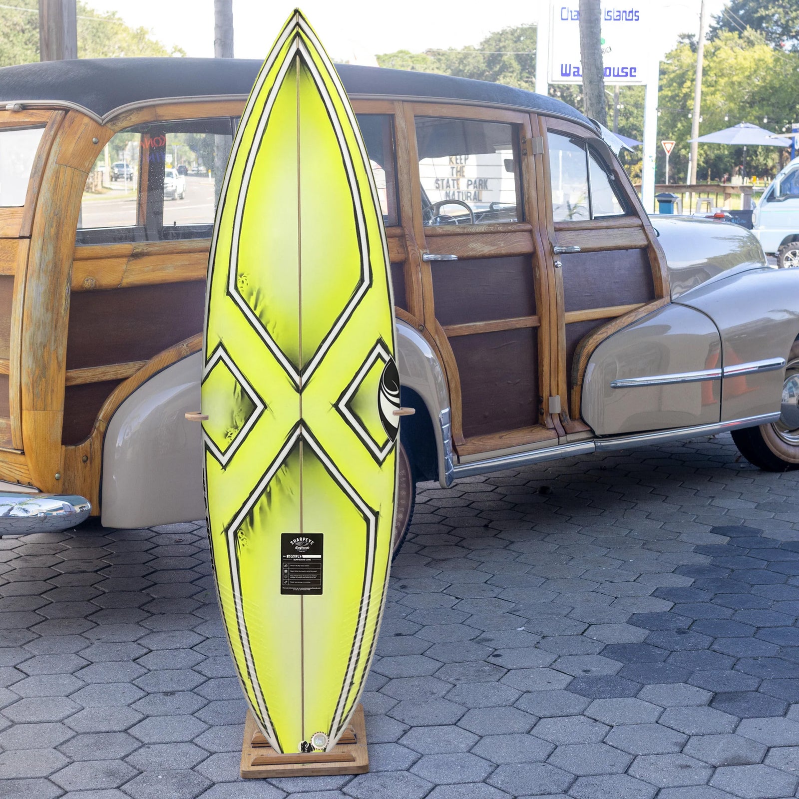 Sharp Eye File Fifty 5'11 Surfboard - Futures