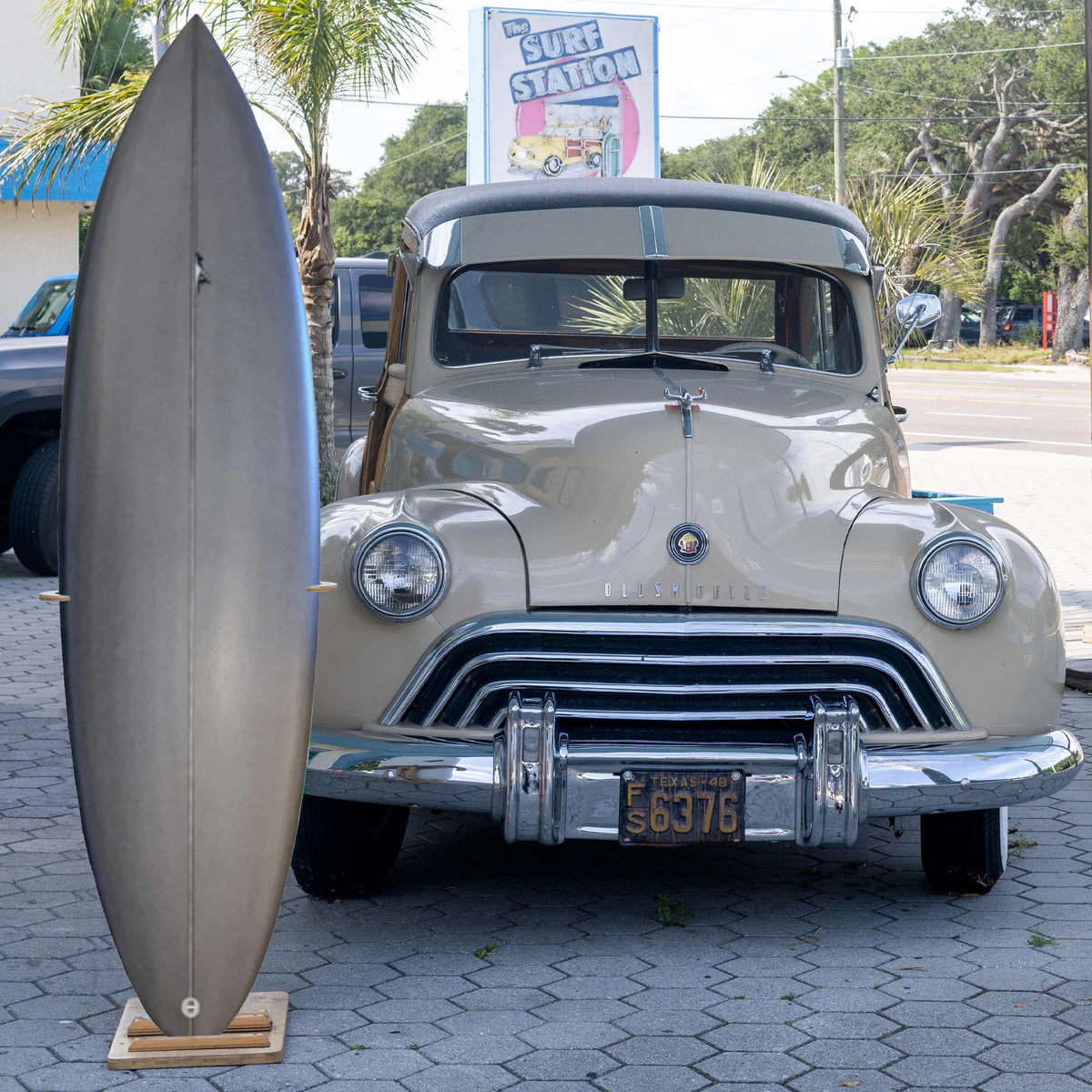 Thomas Therapist 6'4 Surfboard - Futures