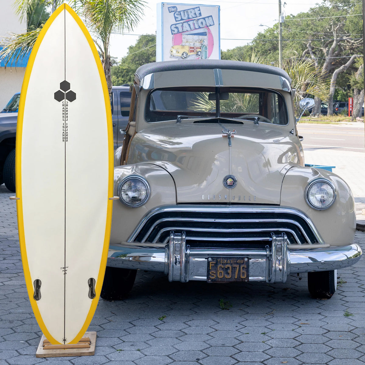 Channel Islands CI Twin Pin PU/Poly 6'0 Surfboard - FCS II
