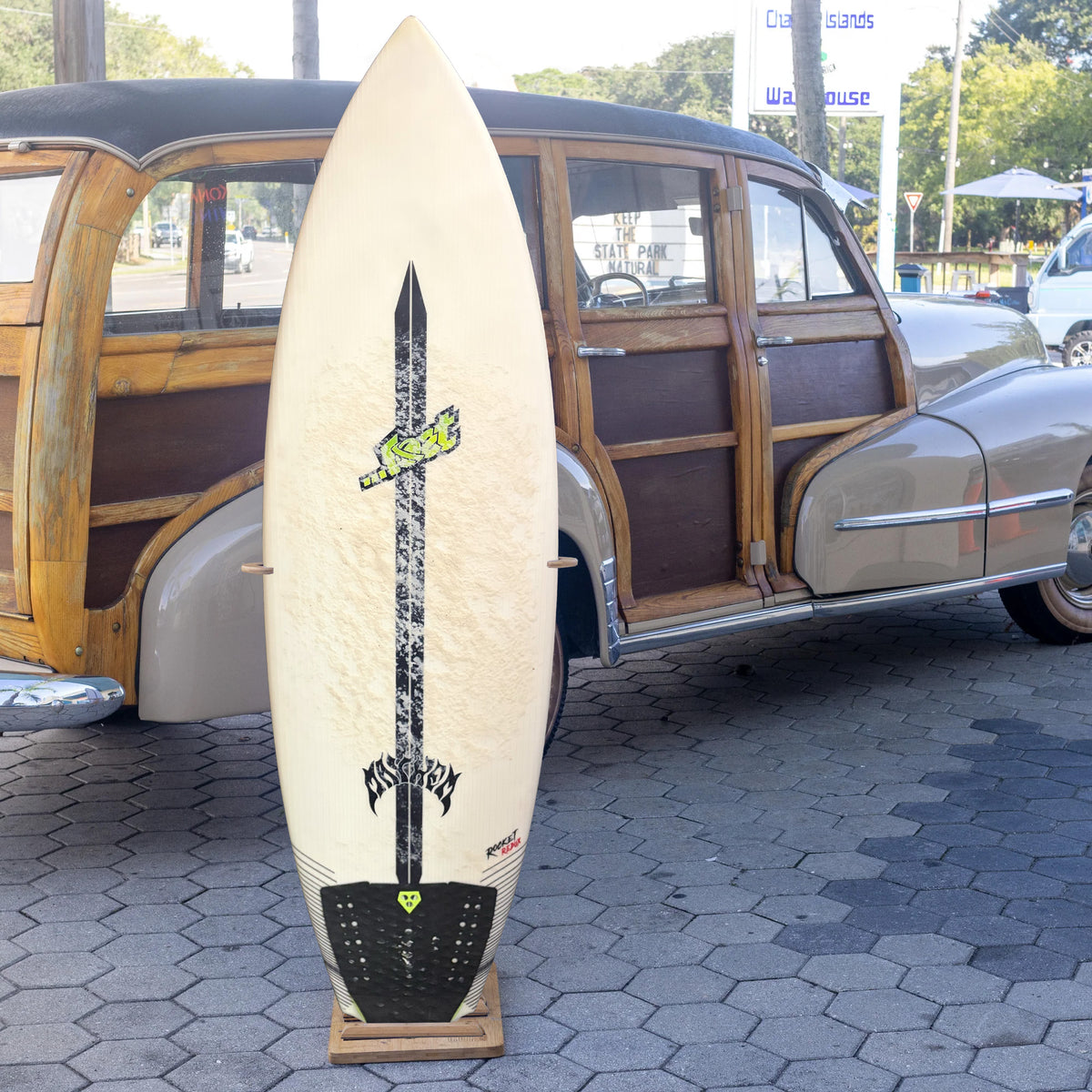 Lost Rocket Redux 5'8 Consignment Surfboard - FCS II