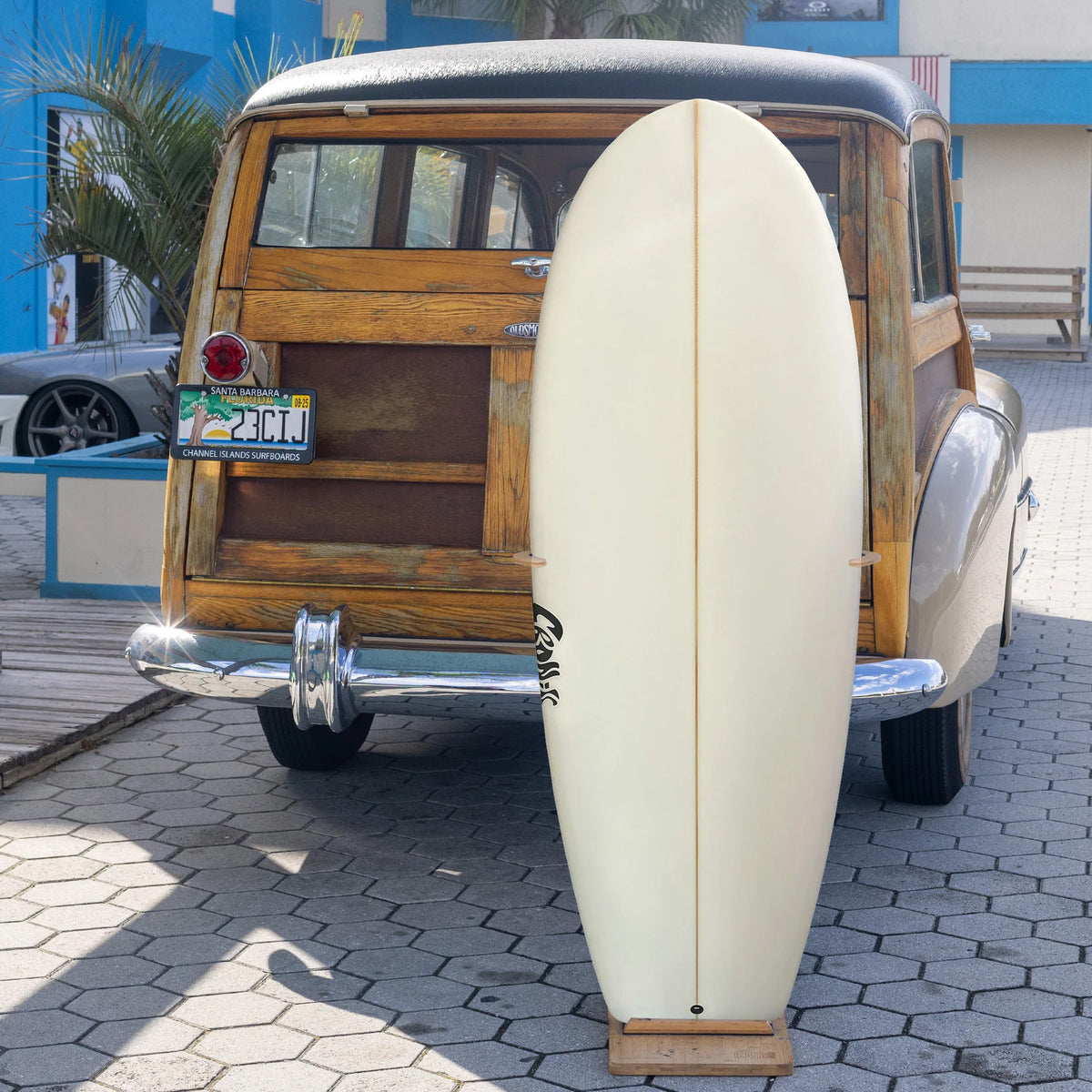 Cronin 5'4 Consignment Surfboard - Futures