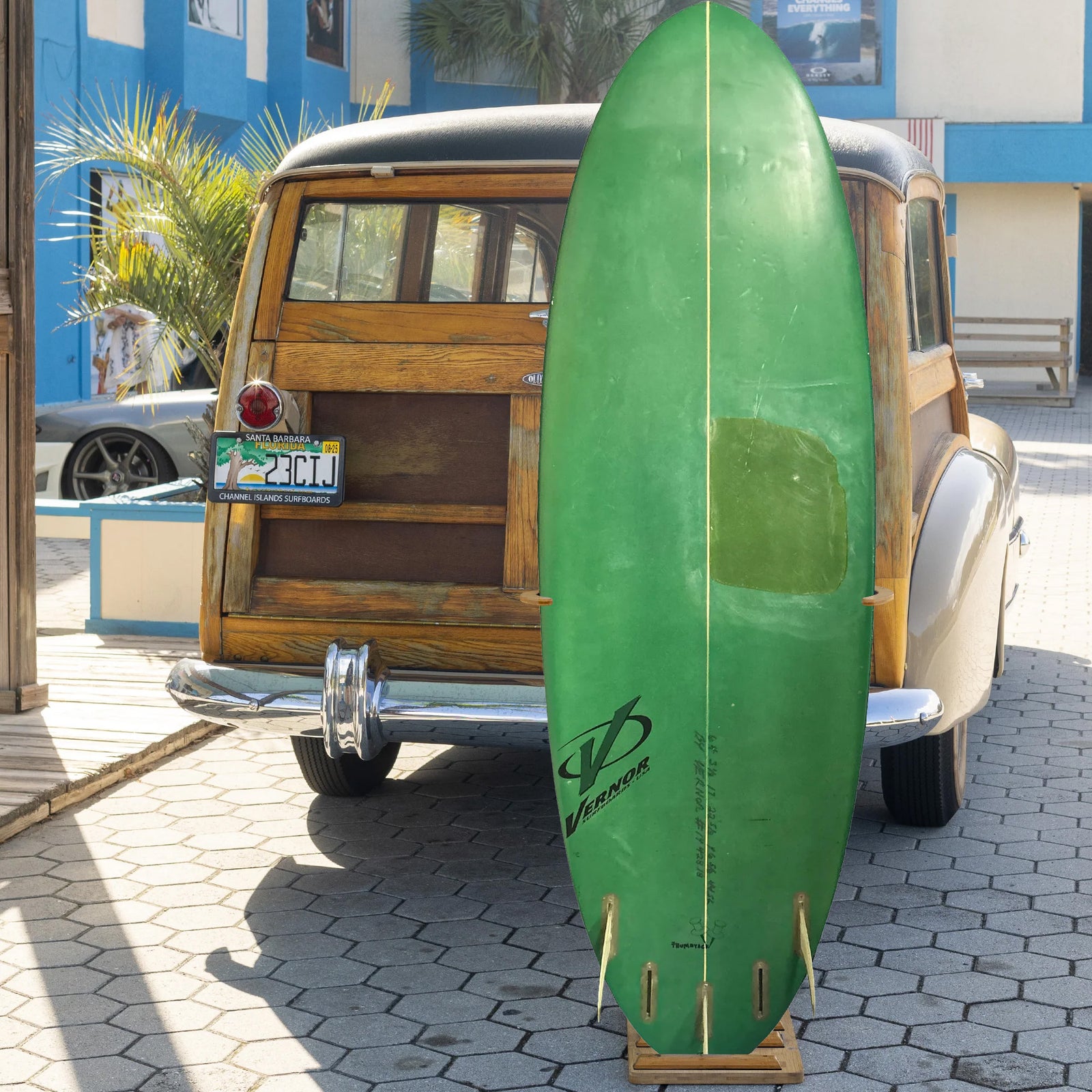 Vernor 6'4 Consignment Surfboard - Futures