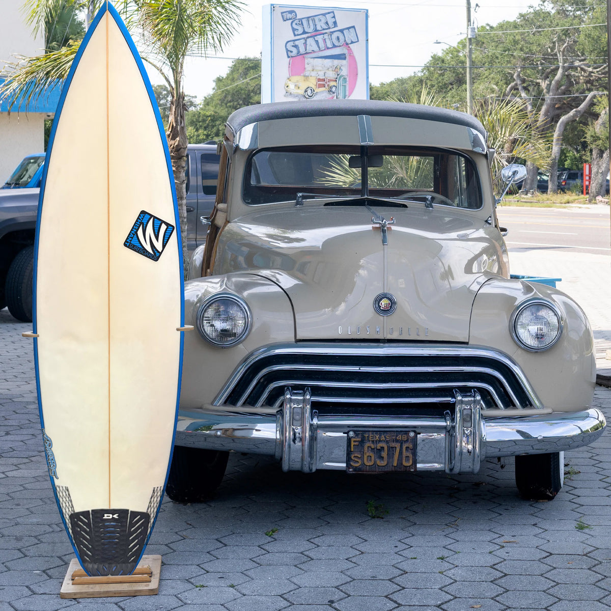 Whisnant 6'5 Consignment Surfboard - FCS II