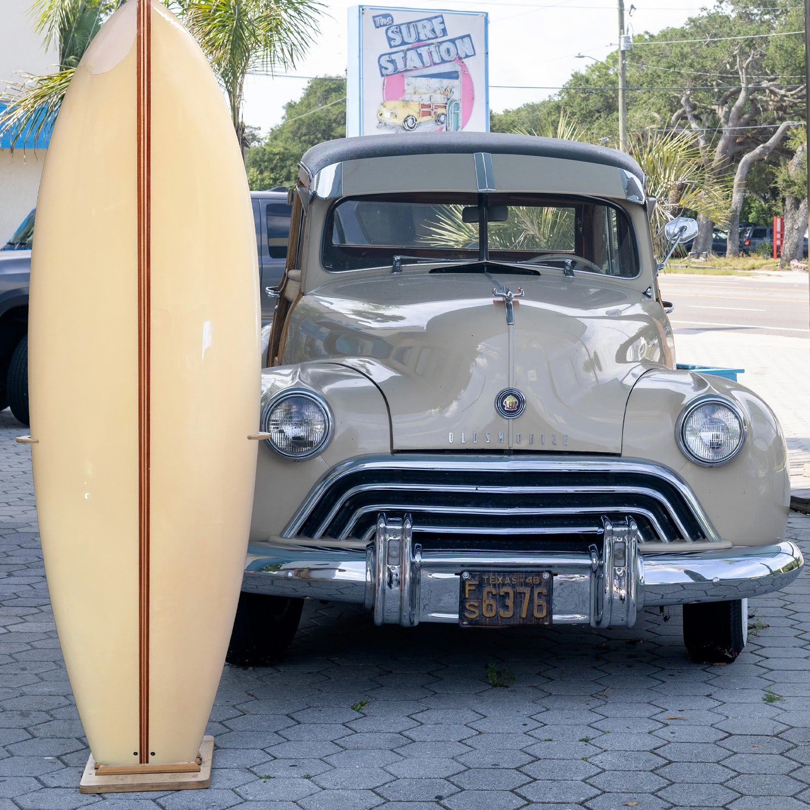 Bill Thrailkill 6'9 Consignment Surfboard - Glass Ons