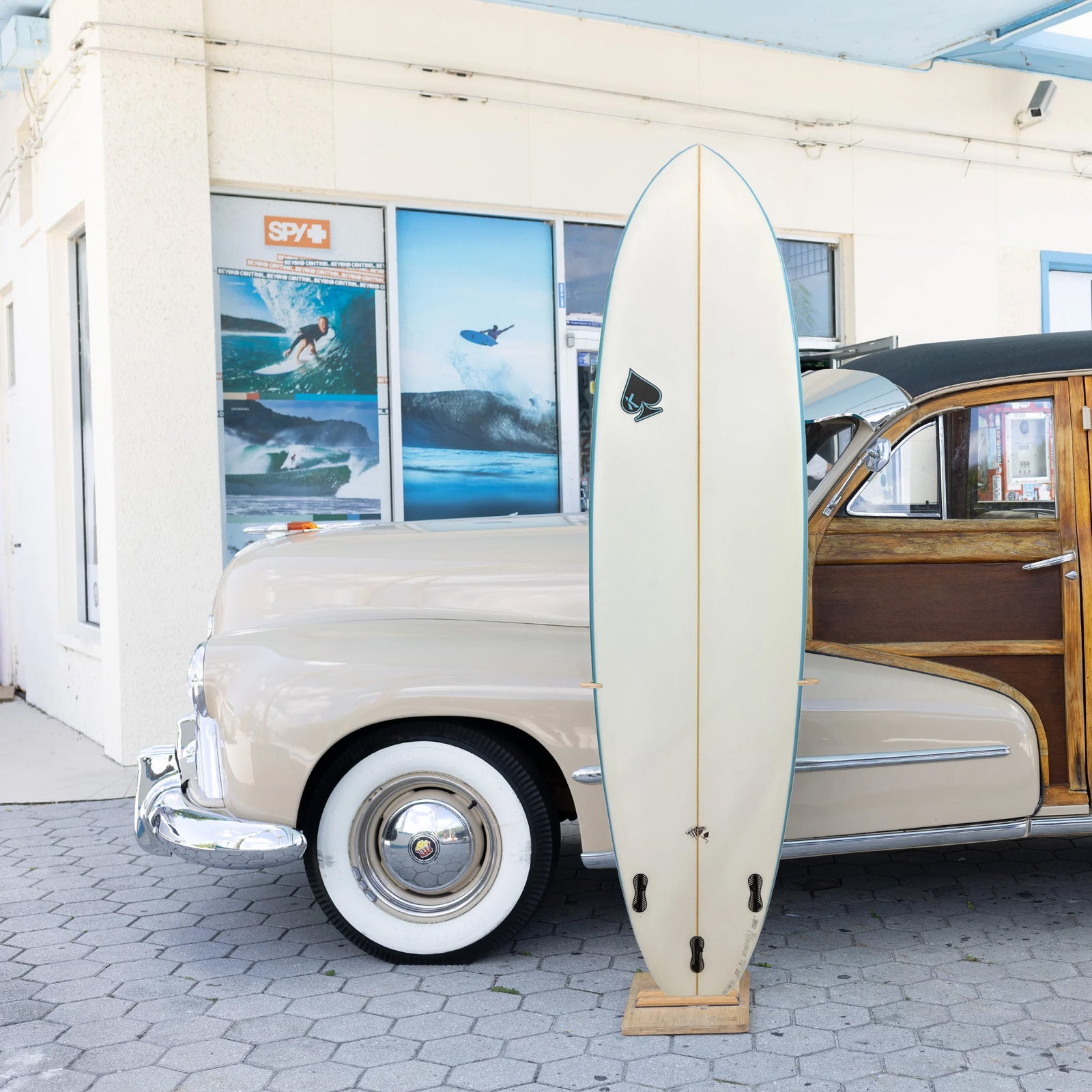 Kechele Pug Performer 7'6 Surfboard - FCS II