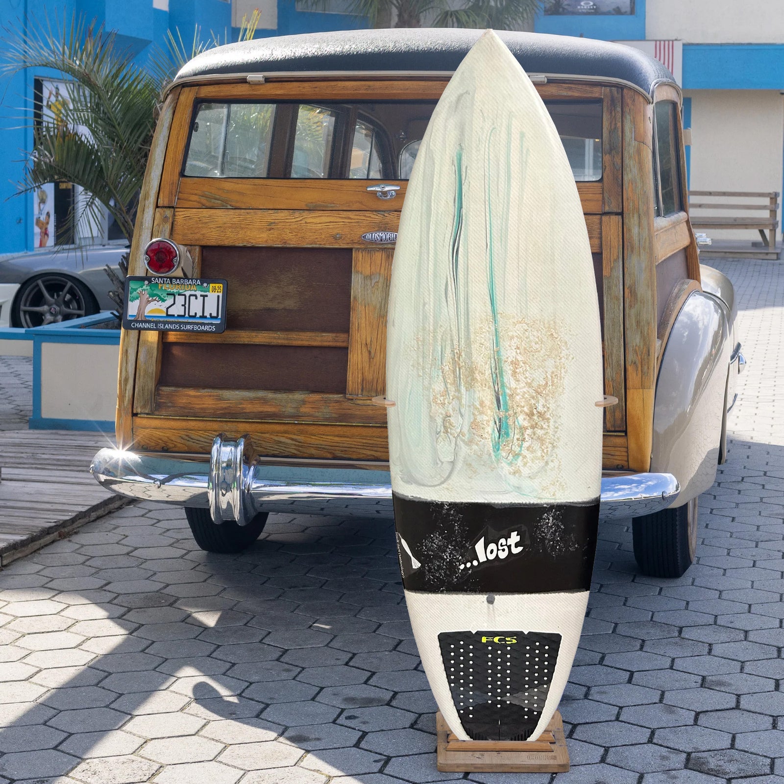 Lost Puddle Jumper 5'4 Black Dart Consignment Surfboard - FCS II