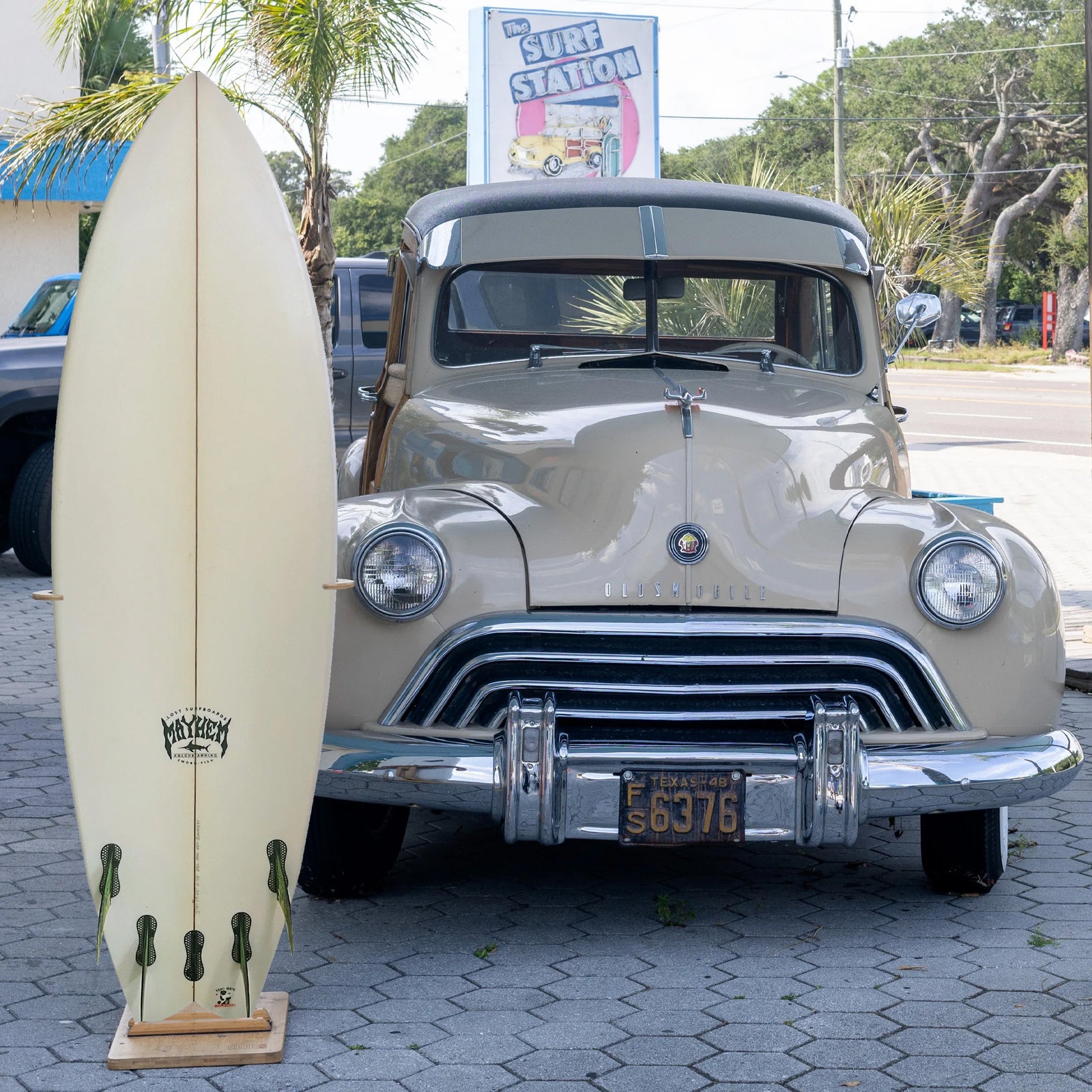 Lost Sword Fish 5'9 Consignment Surfboard - FCS II