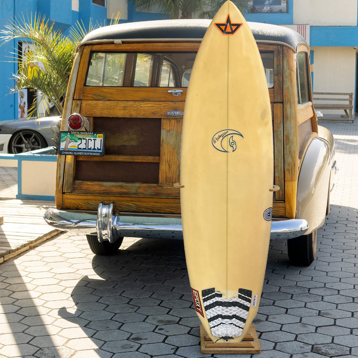 Kinetic Surf Designs 6'0 Consignment Surfboard - Futures