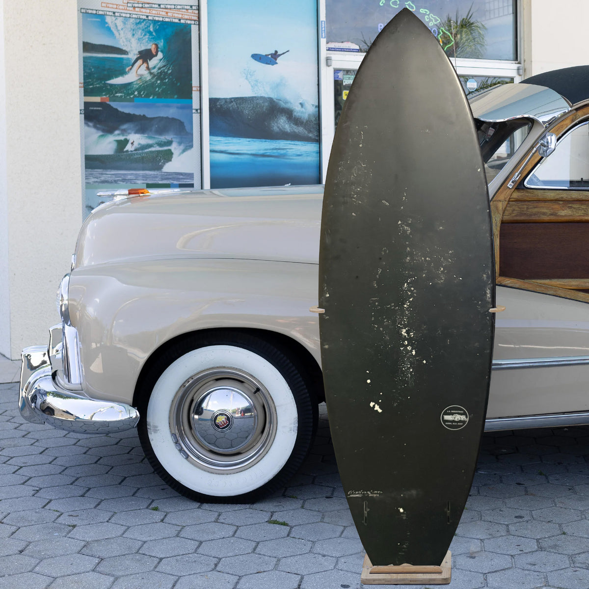 JS Industries Blak Baron Twin 6'1 Used Surfboard - FCS II