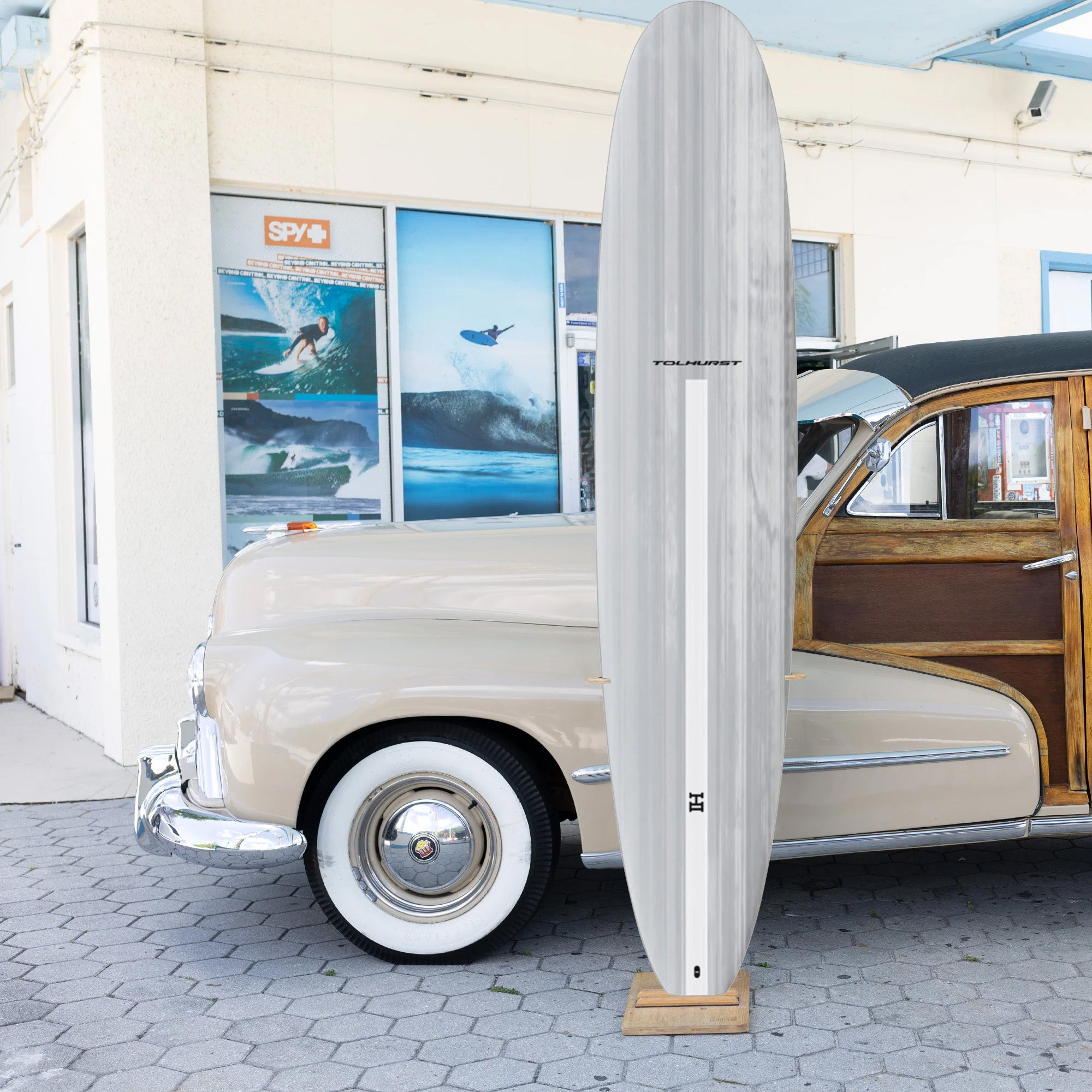 Thunderbolt Diamond Drive 2.0 9'6 Longboard Surfboard - FCS II