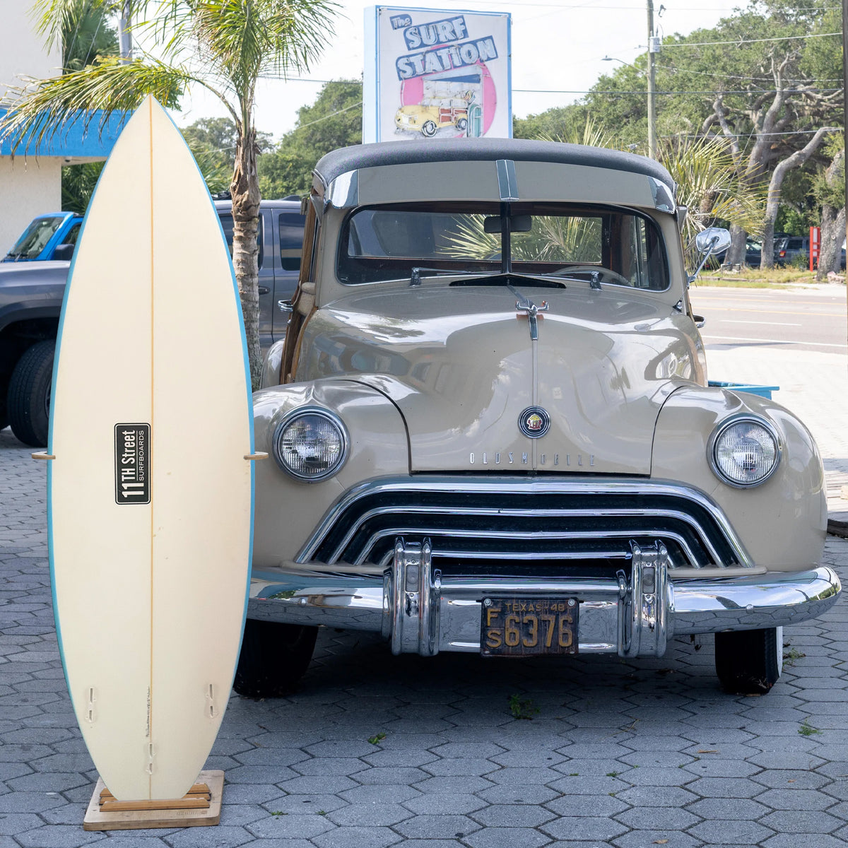 11th Street Surfboards Go2 5'8 EPS Consignment Surfboard - FCS II