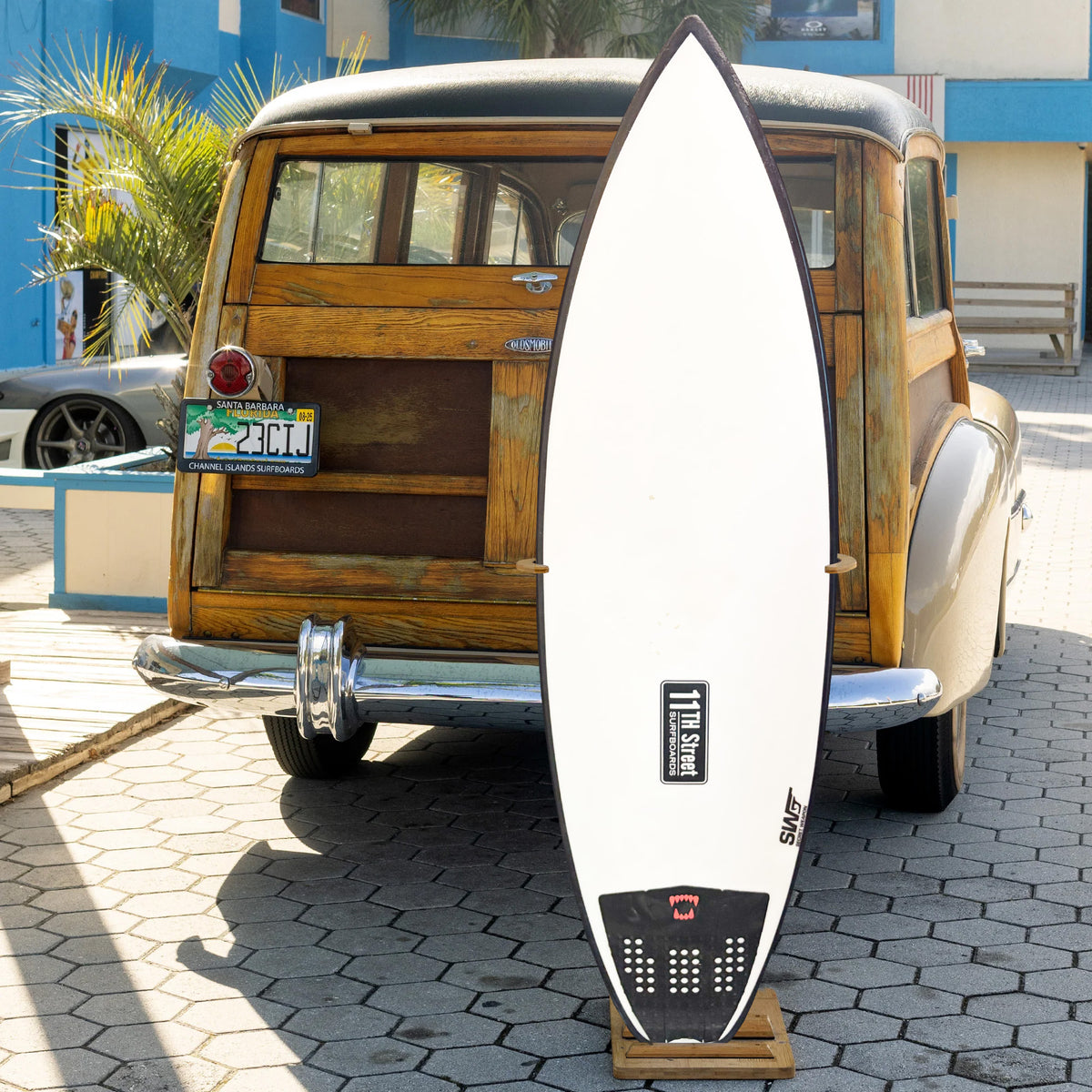 11th Street Surfboards Secret Weapon Carbon 5'7 Consignment Surfboard - FCS II