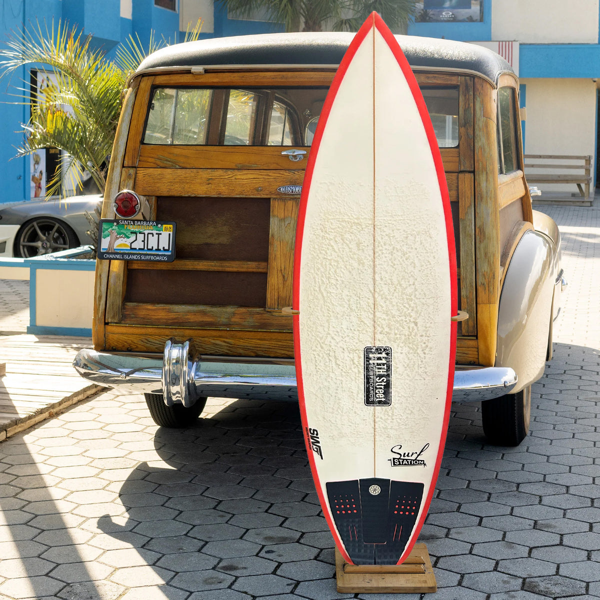 11th Street Surfboards Secret Weapon 5'6 Consignment Surfboard - FCS II