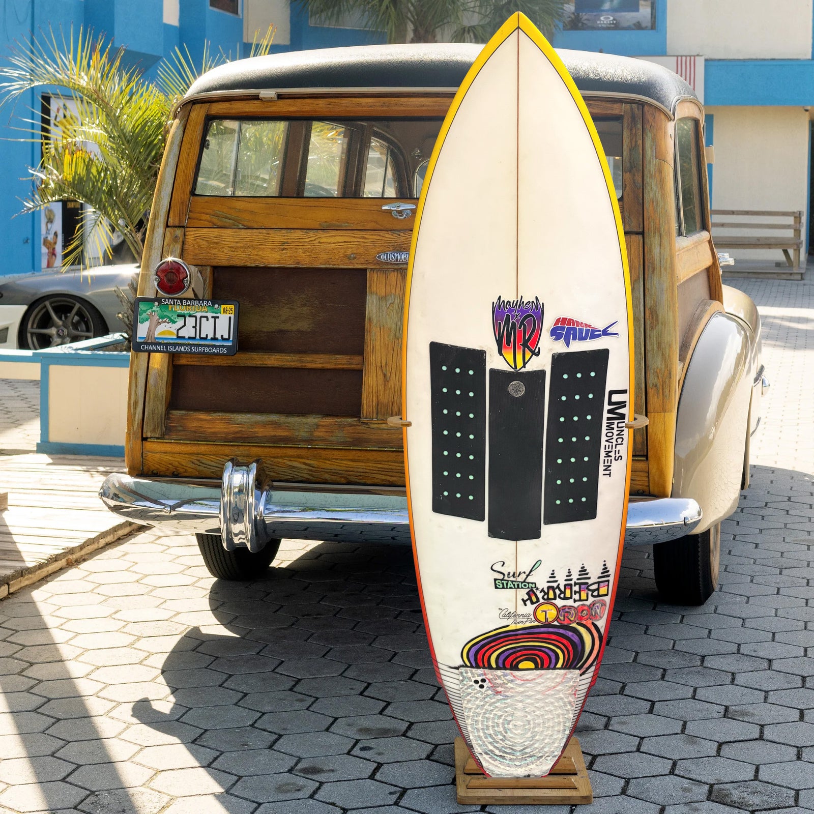 Lost x MR California Twin 5'9 Consignment Surfboard - Futures