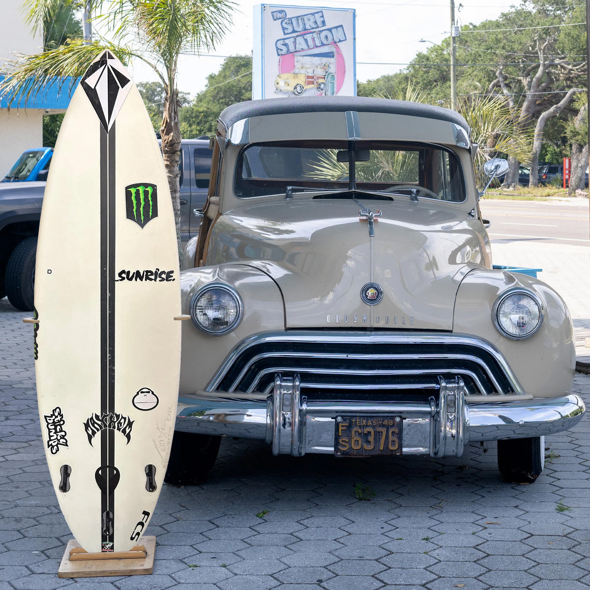 Lost 3.0 Stub Driver 5'8 Consignment Surfboard - FCS II