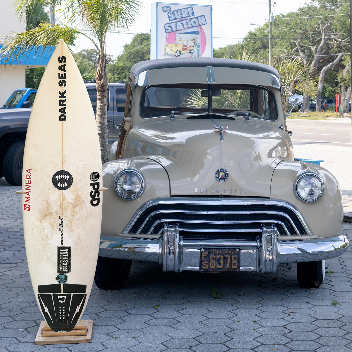 11th Street Surfboards 2Step 5'8 Consignment Surfboard - FCS II