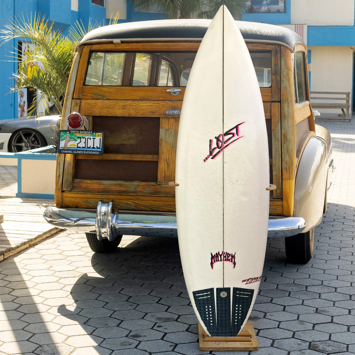 Lost the Ripper PU/Poly 5'7 Used Surfboard - Futures