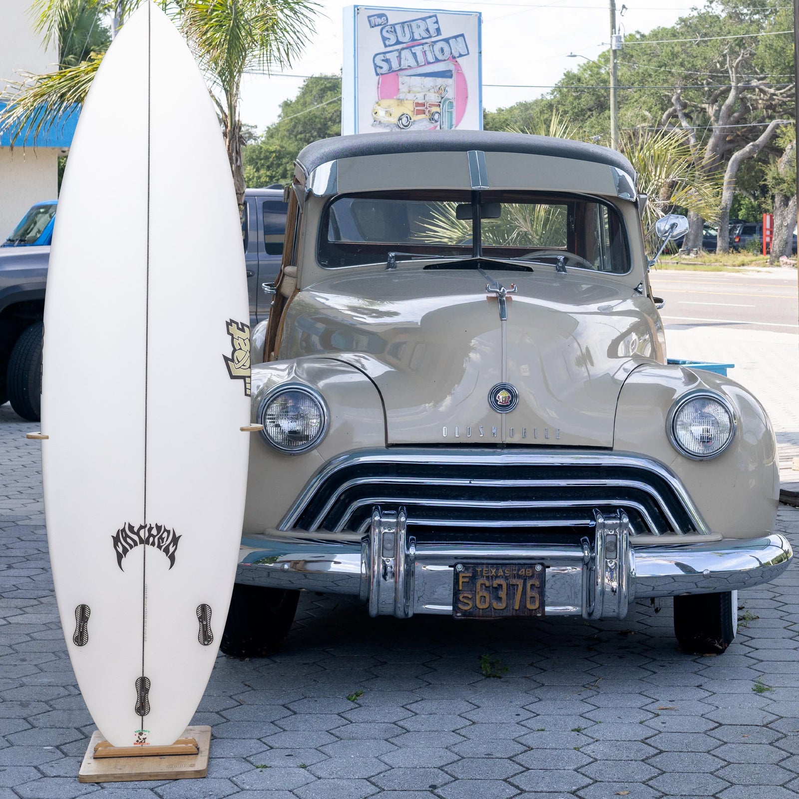 Lost Big Rig Driver 6'4 Surfboard - FCS II