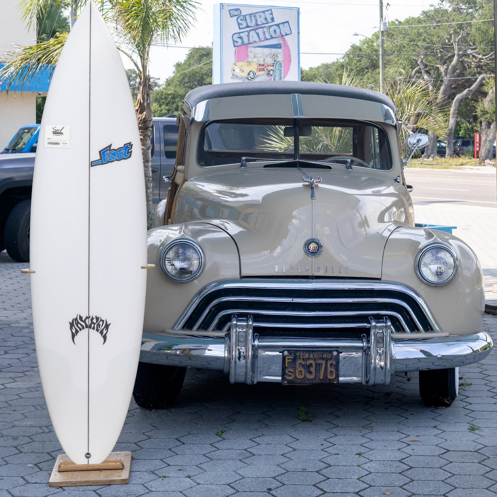 Lost Driver 3.0 Round 6'2 Surfboard - Futures