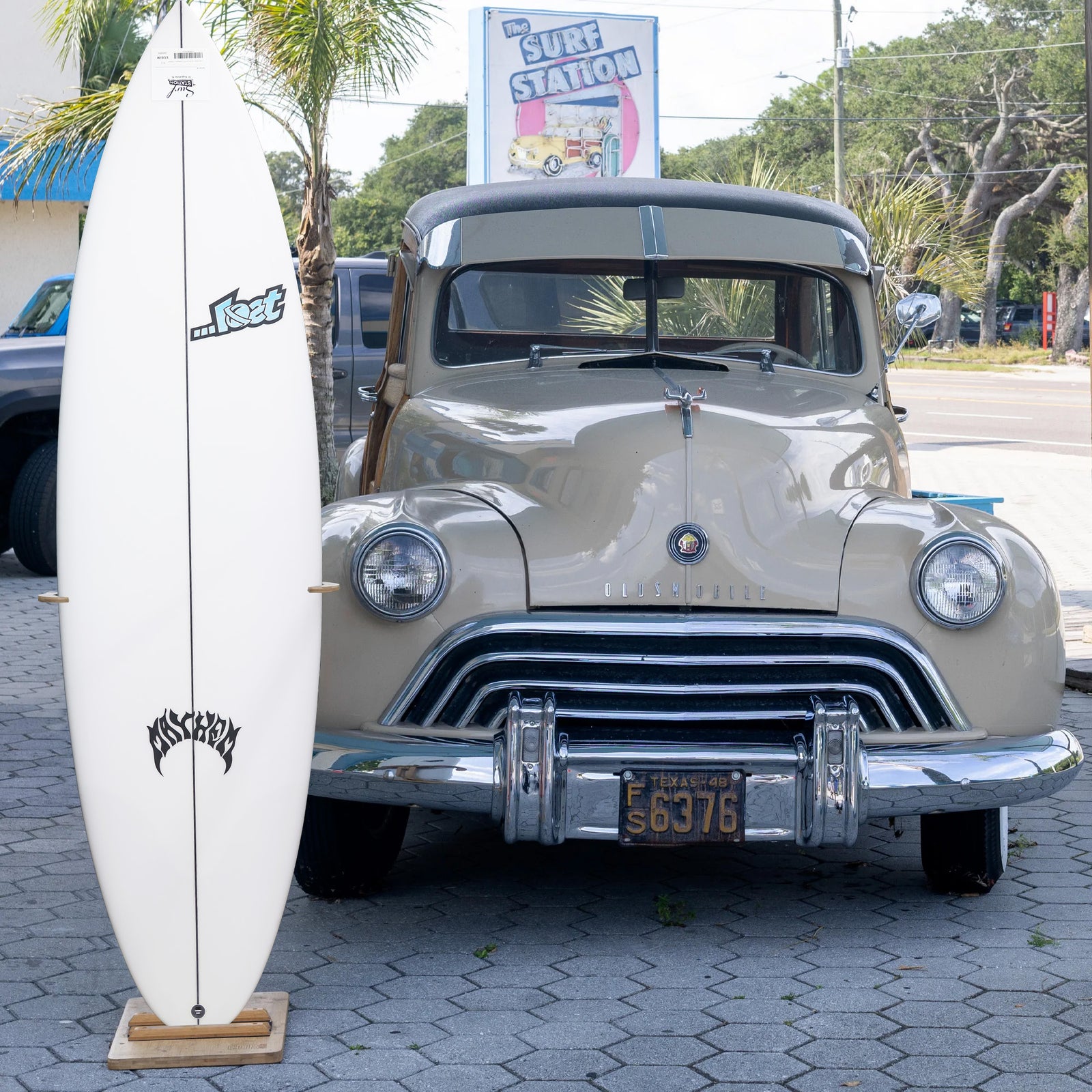 Lost Driver 3.0 Round 6'2 Surfboard - Futures