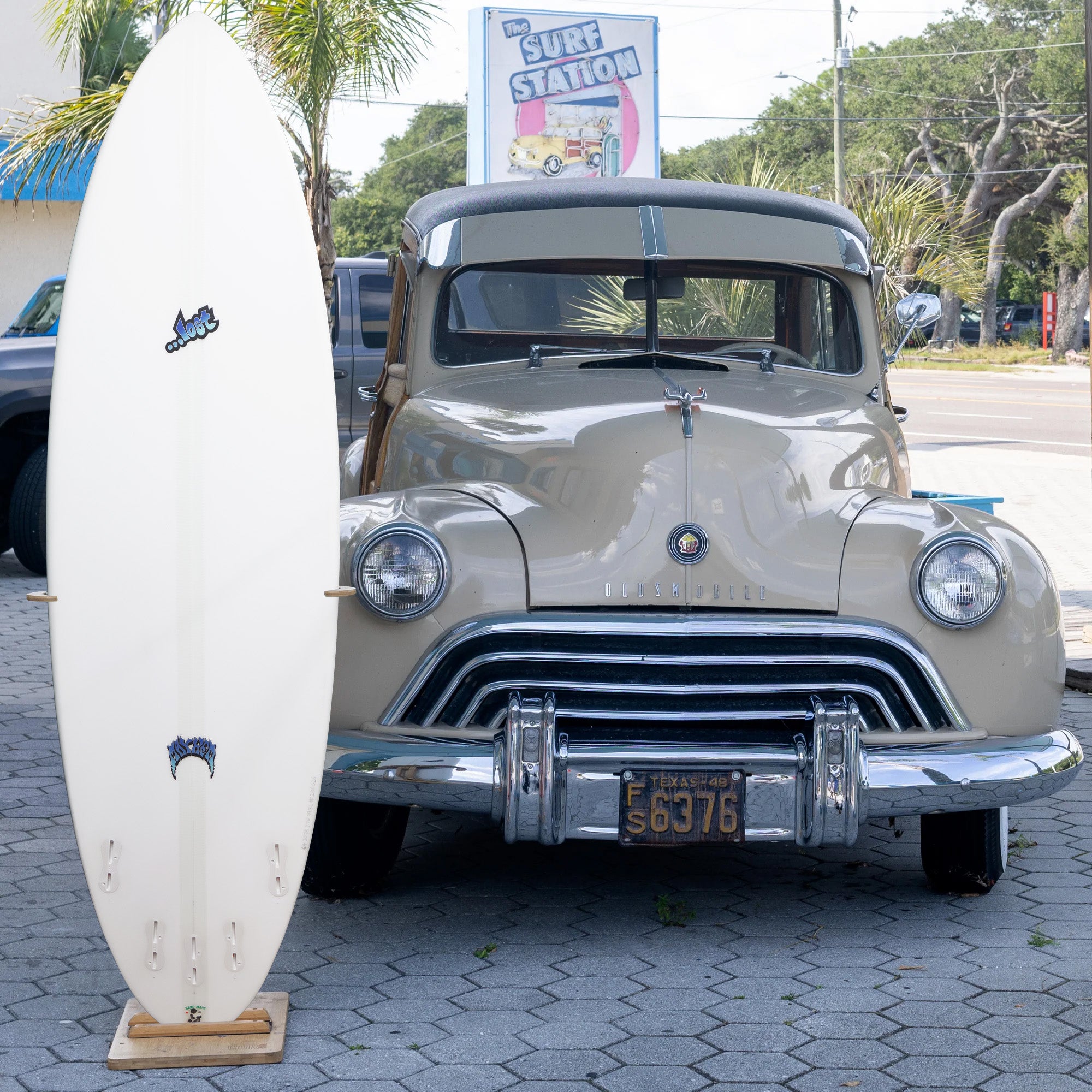 Lost Quiver Killer Light Speed 2 6'4 Surfboard - FCS II