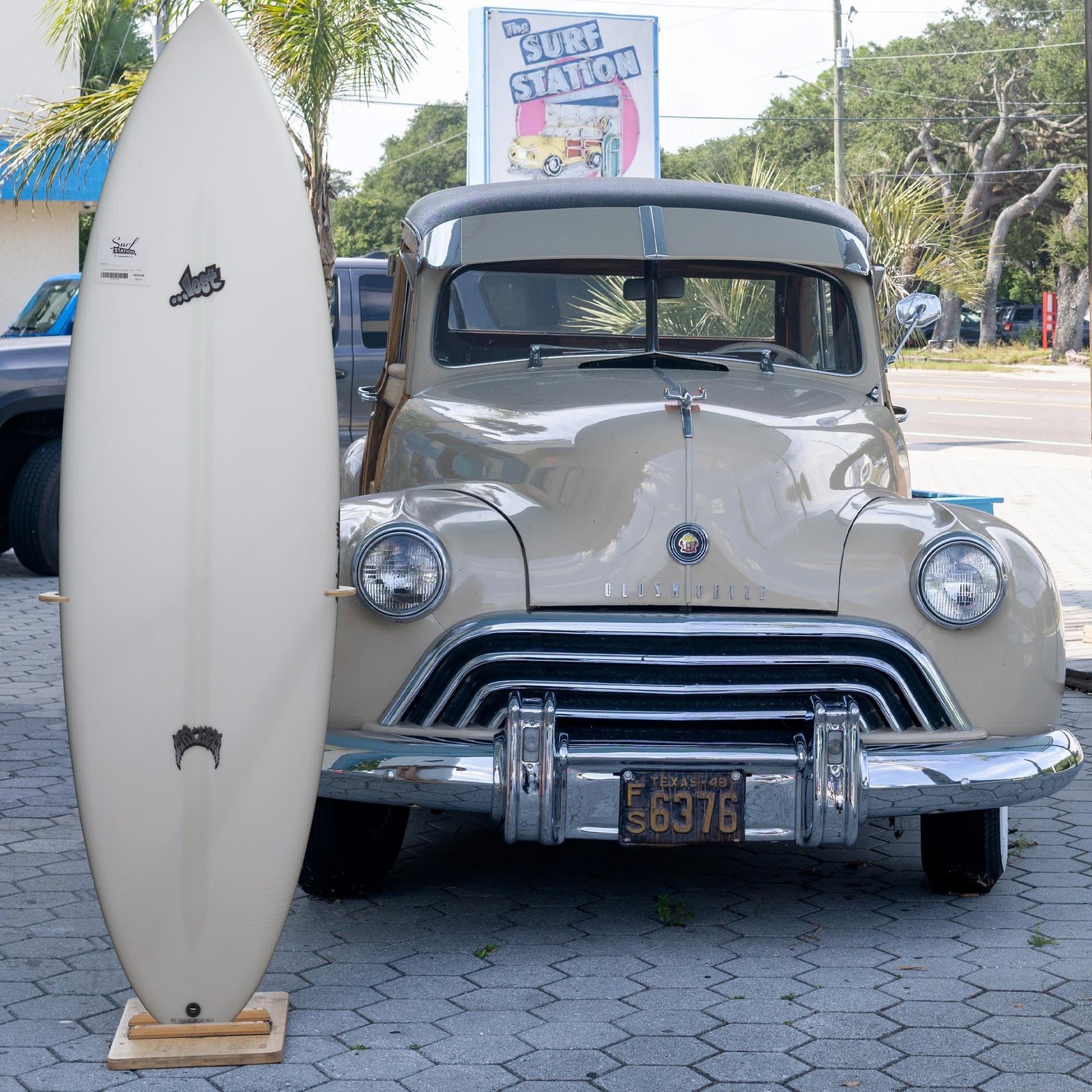 Lost Quiver Killer Light Speed 2 6'2 Surfboard - FCS II