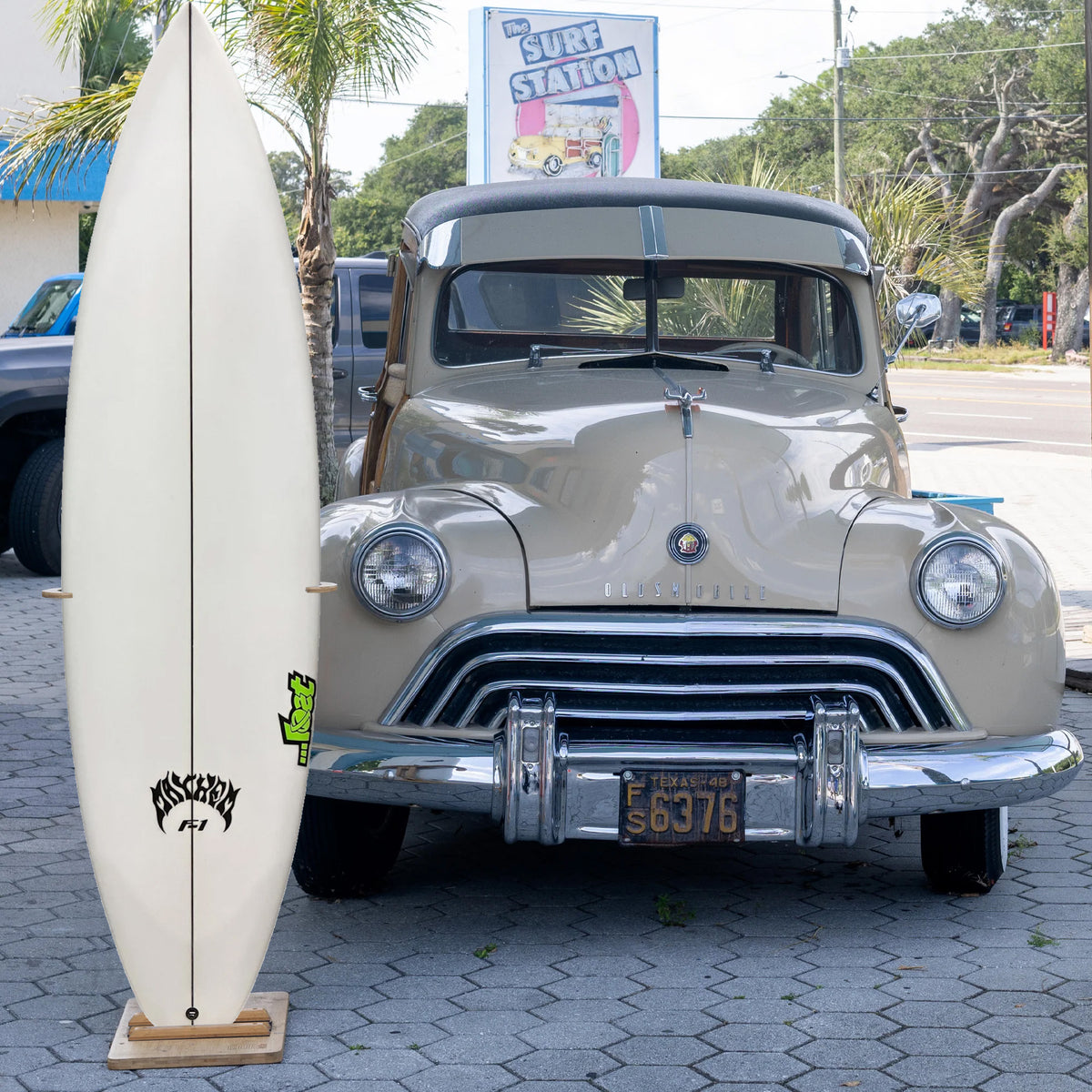 Lost Formula 1 Squash 6'2 Surfboard - FCS II