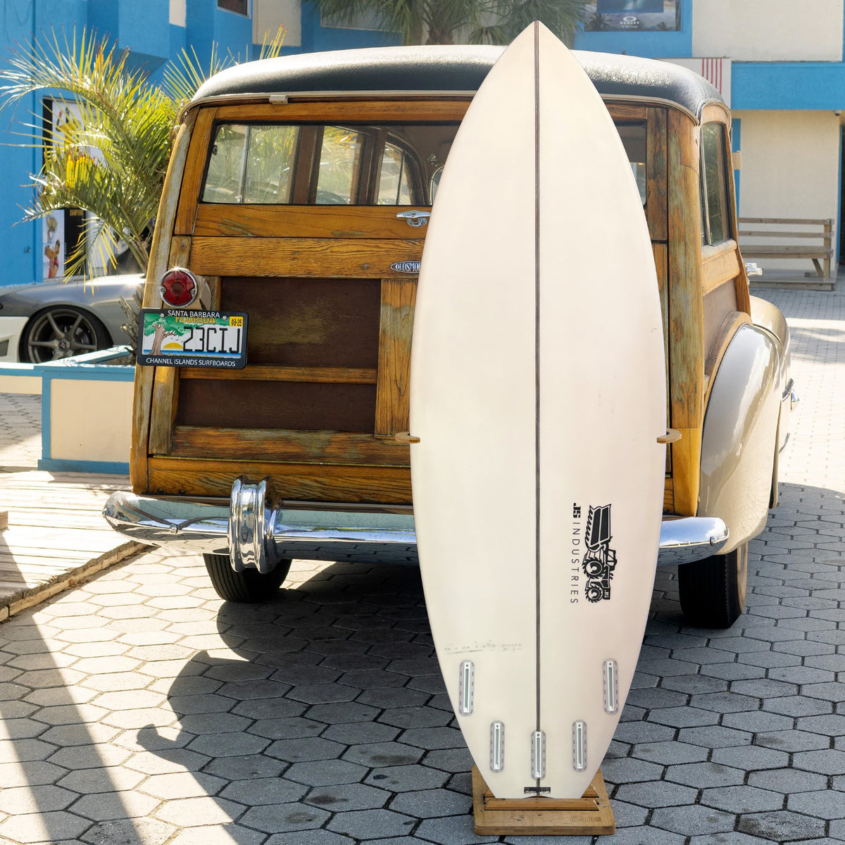 JS Industries Sub Xero PU/Poly 5'6 Used Surfboard - Futures