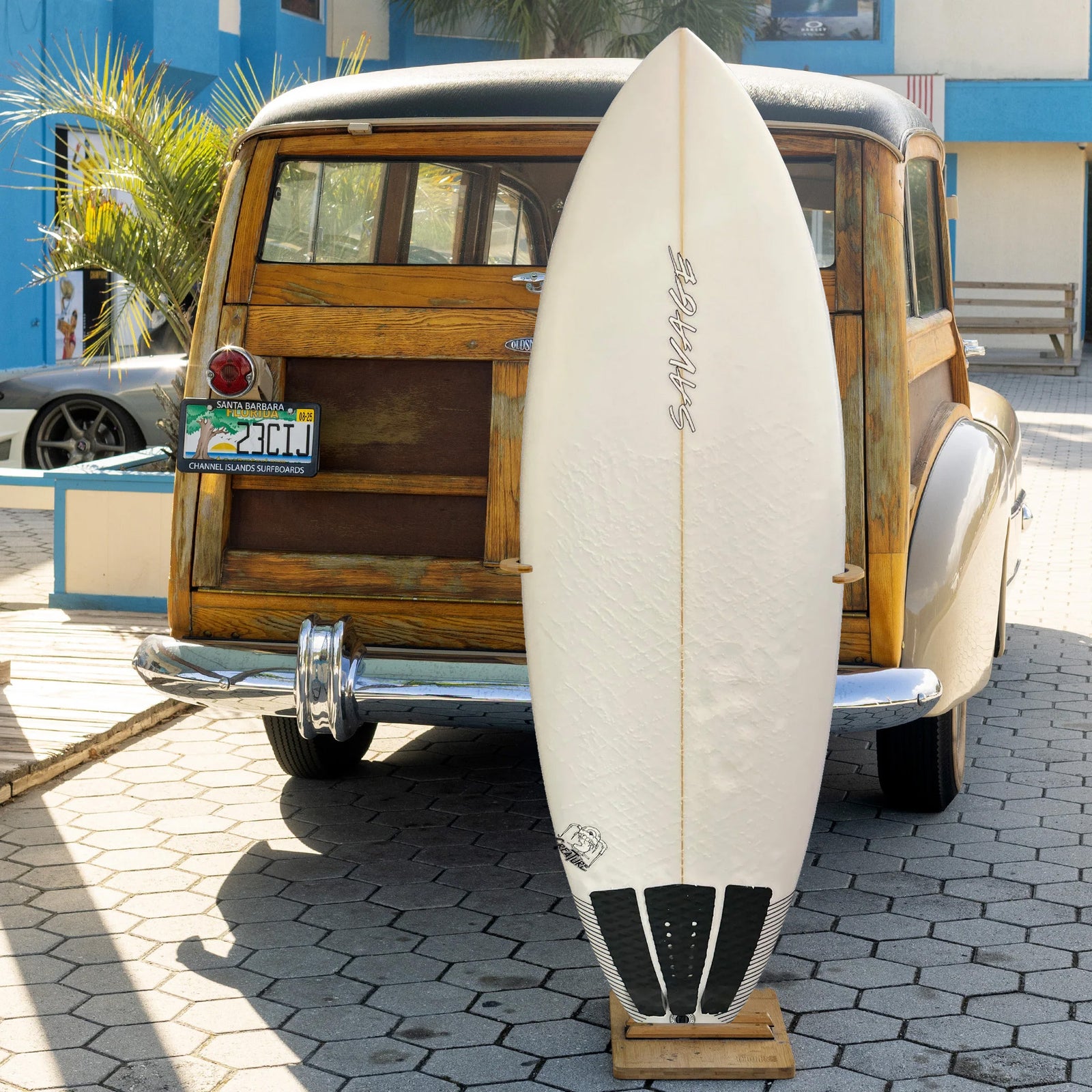 Savage Creature 5'8 Used Surfboard - FCS II