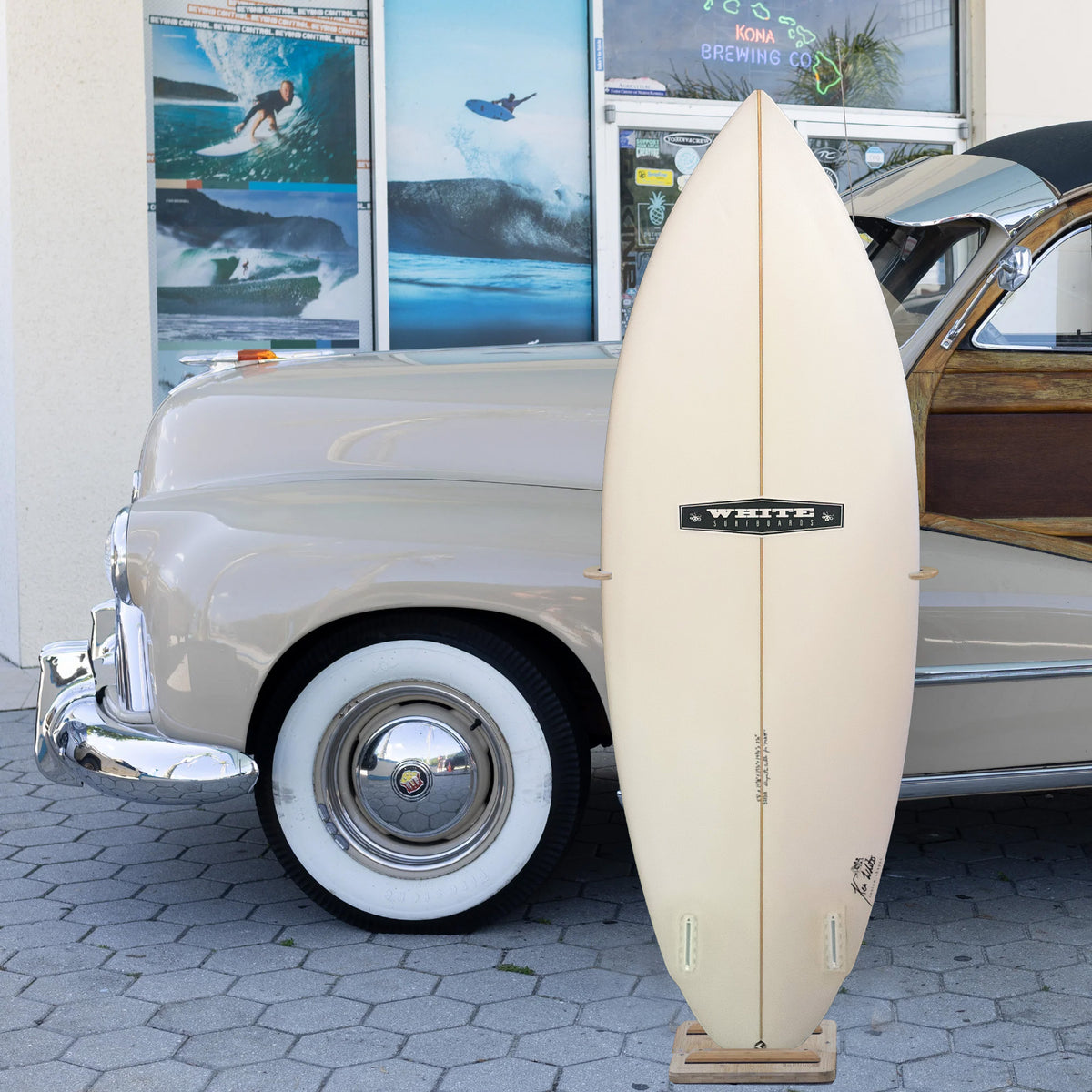 Ken White 5'6 Consignment Surfboard - Futures