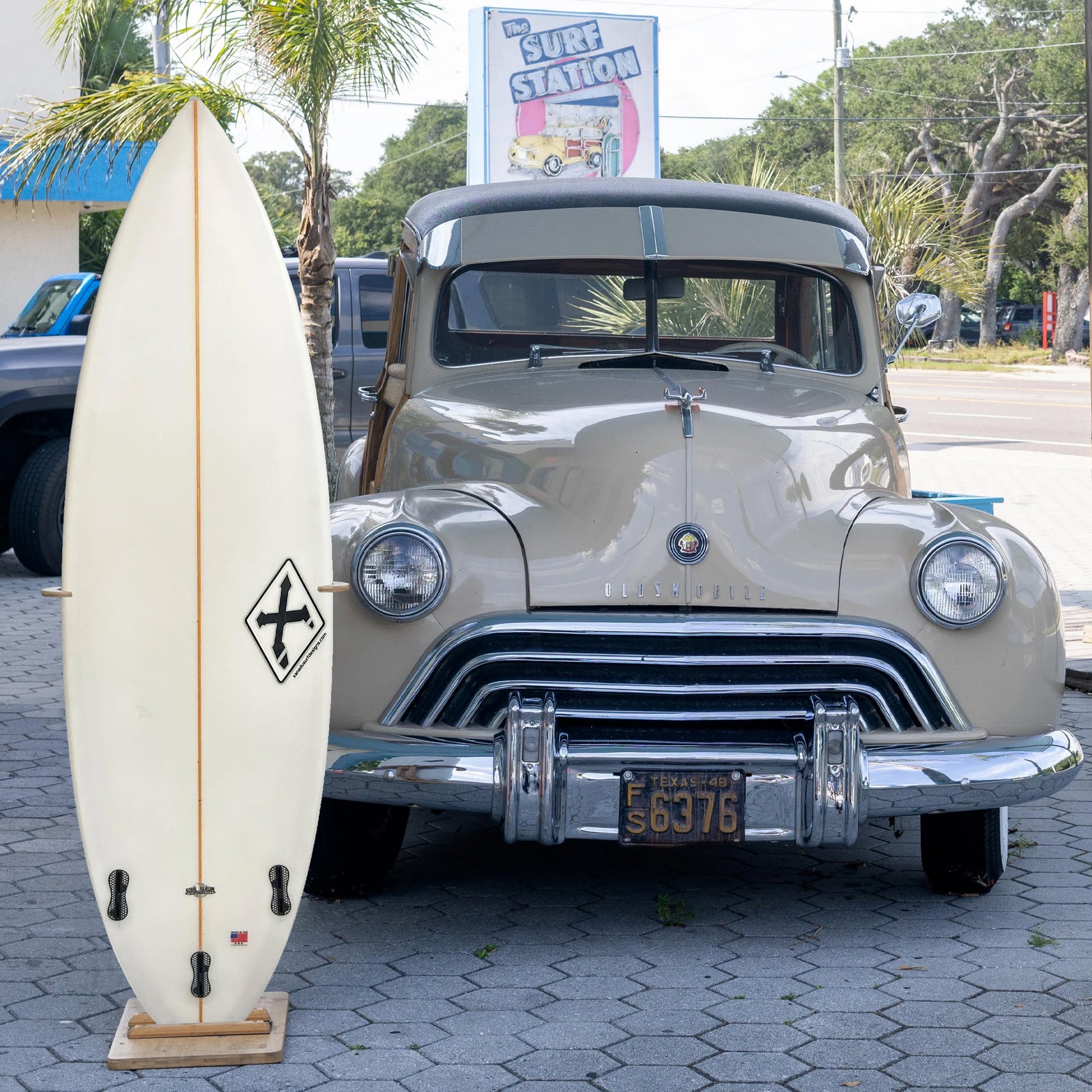 Xanadu Surf Designs 5'8 Used Surfboard - FCS II
