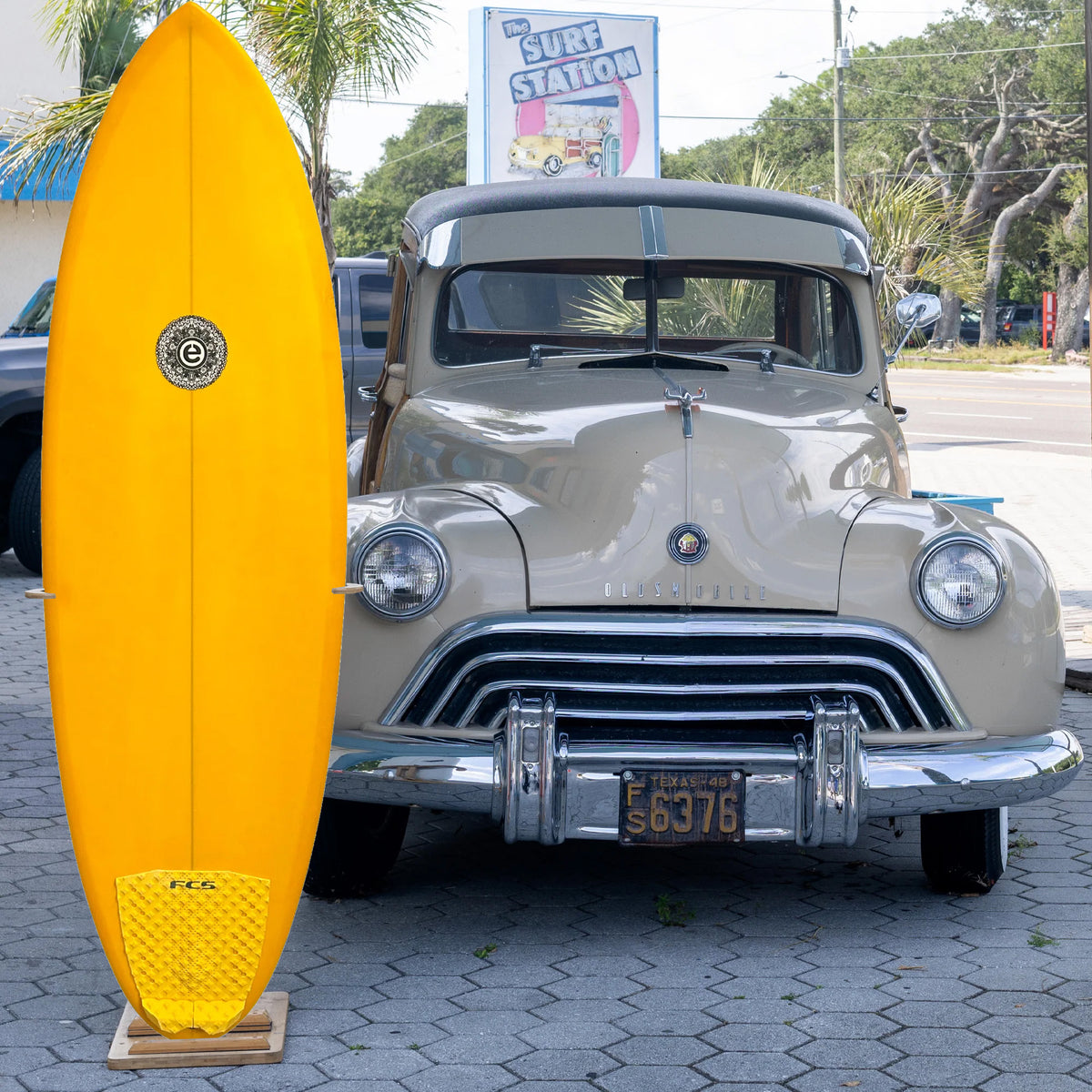 Element Scrambled Egg 6'0 Used Surfboard