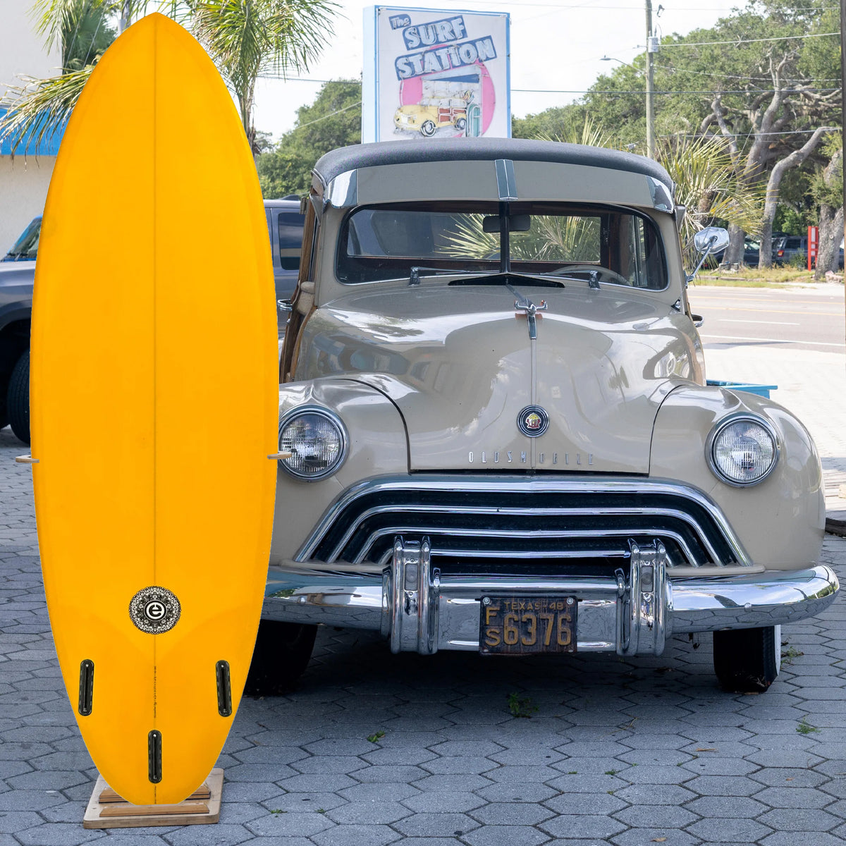 Element Scrambled Egg 6'0 Used Surfboard