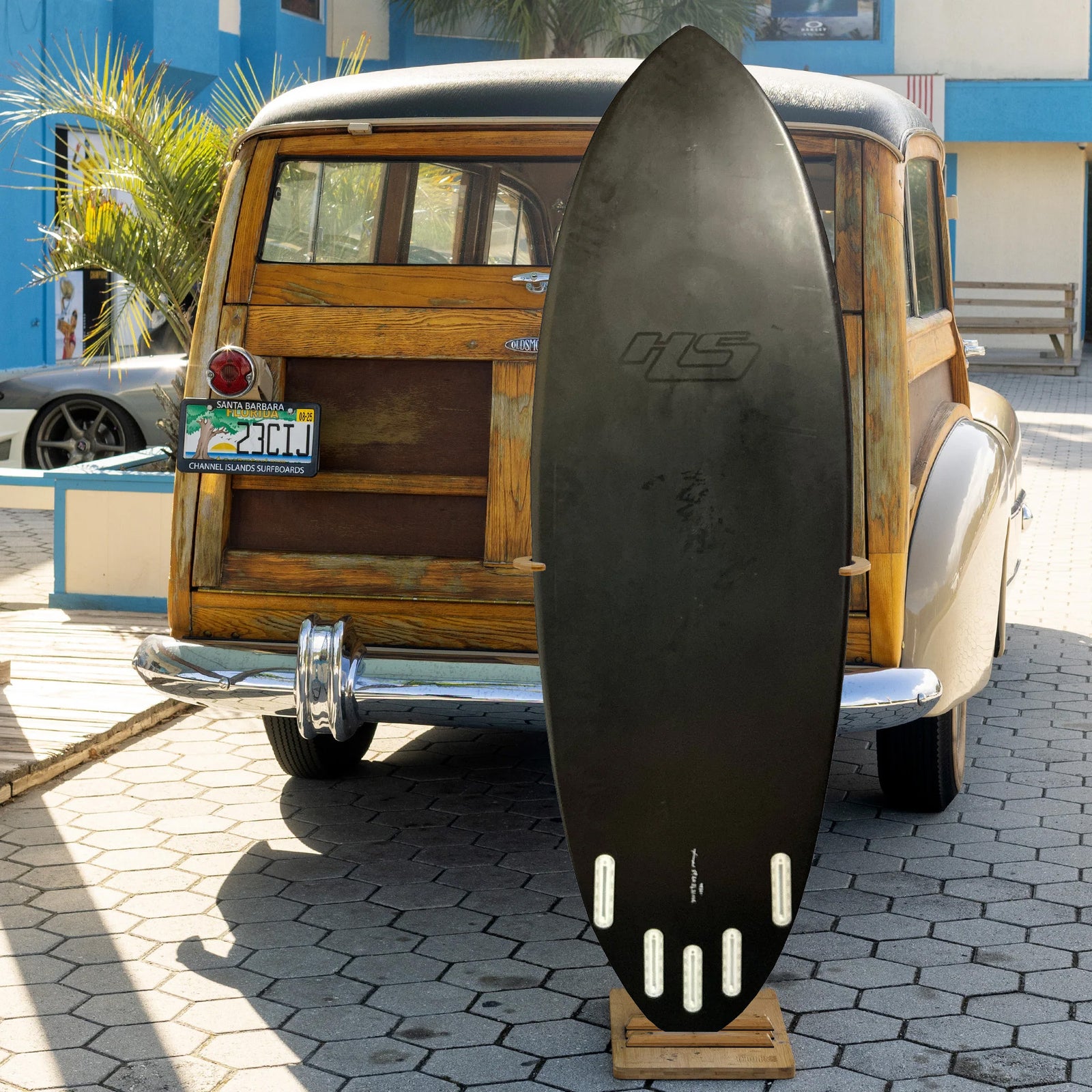Hayden Shapes 5'8 Used Surfboard - Futures