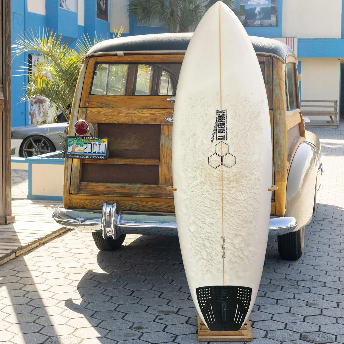 Channel Islands Biscuit 5'11 Consignment Surfboard - Futures