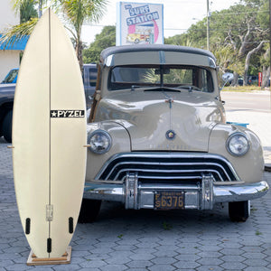 Pyzel Phantom 6'1 Consignment Surfboard - Futures