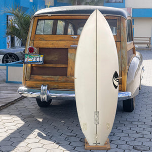 Sharp Eye Modern 2 5'6 Consignment Surfboard - FCS II