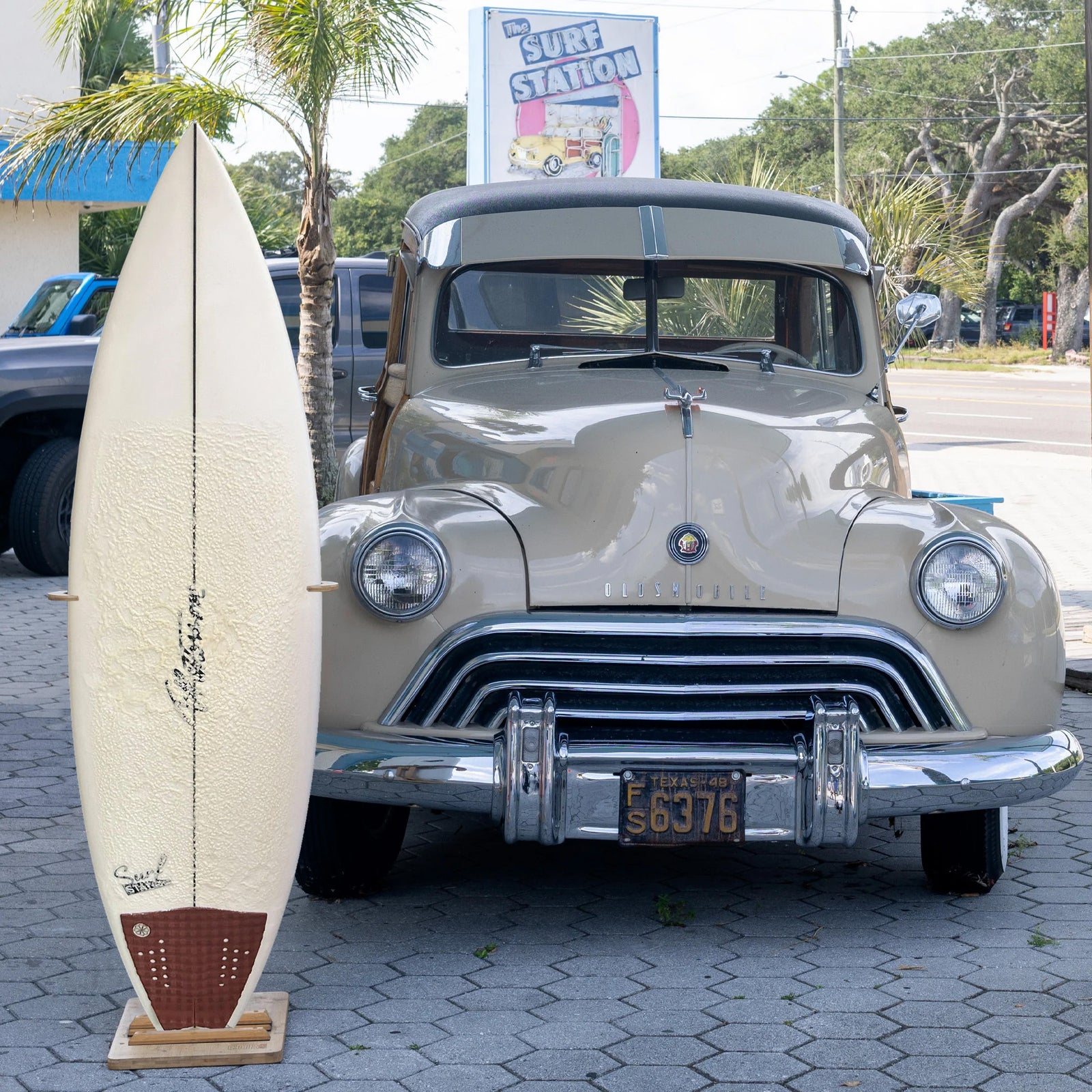 T. Patterson Alley Rat Swallow 5'9 Used Surfboard - Futures