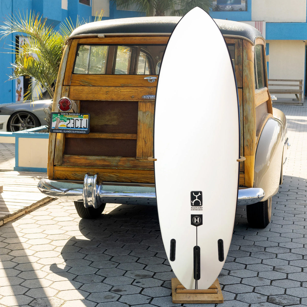 Firewire Sunday 5'9 Consignment Surfboard - Futures