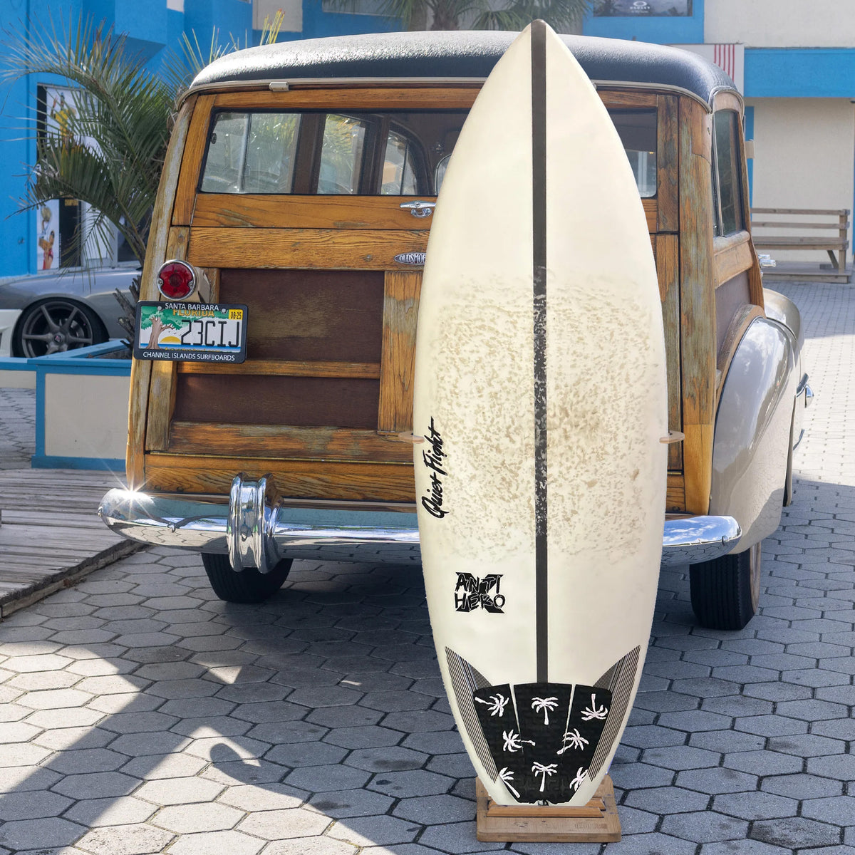 Quiet Flight Anti-Hero 5'7 Used Surfboard - Futures