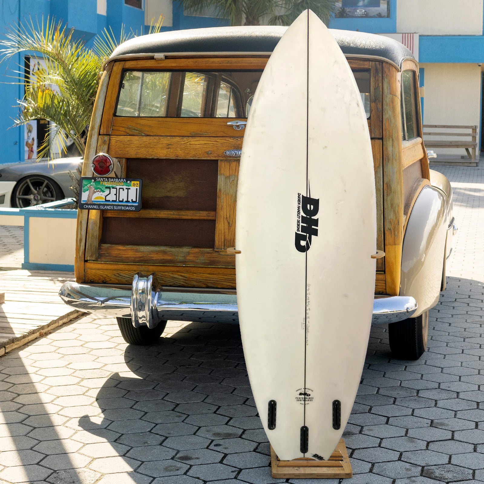 DHD 5'9 Used Surfboard - Futures