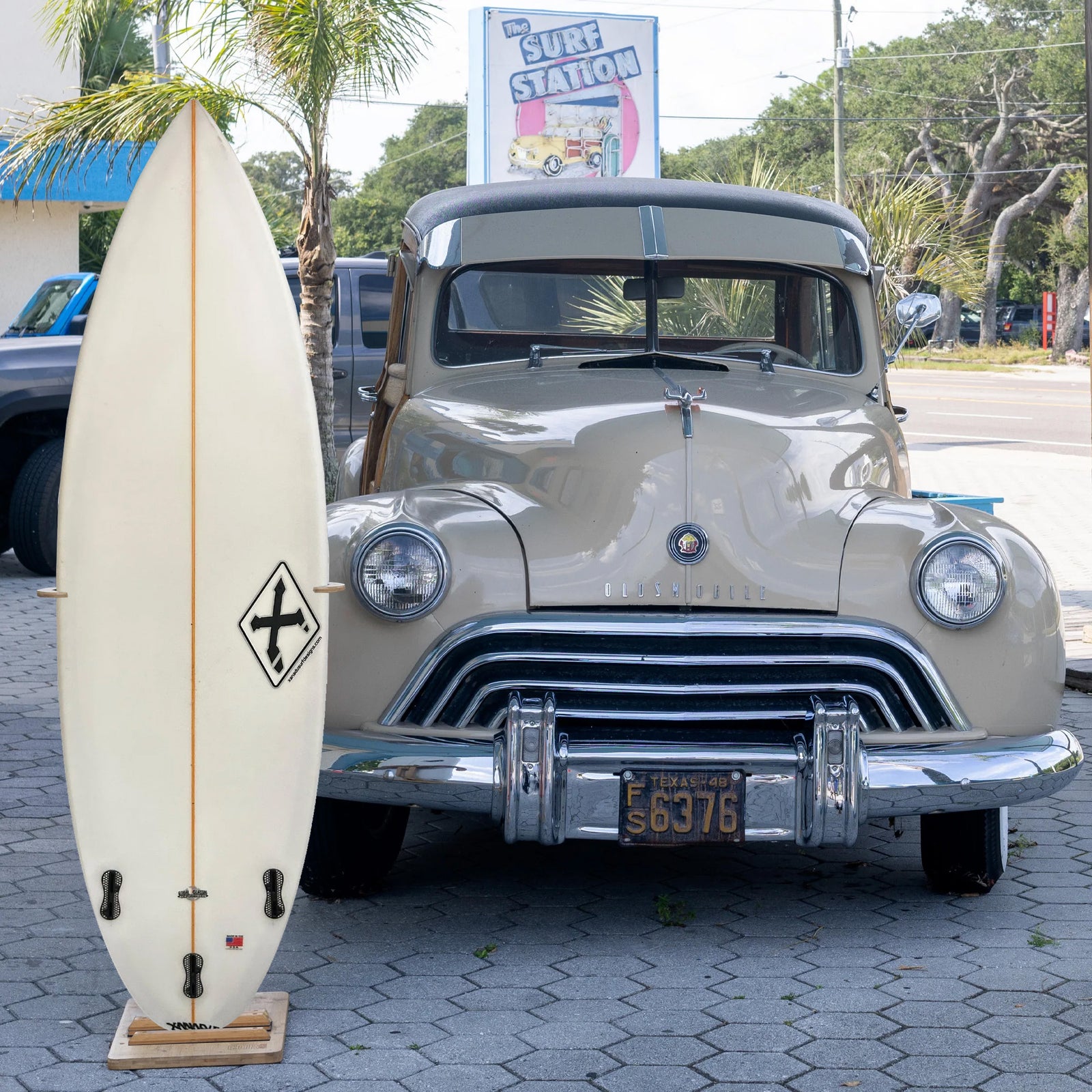 Xanadu Surf Designs 5'8 Used Surfboard - FCS II
