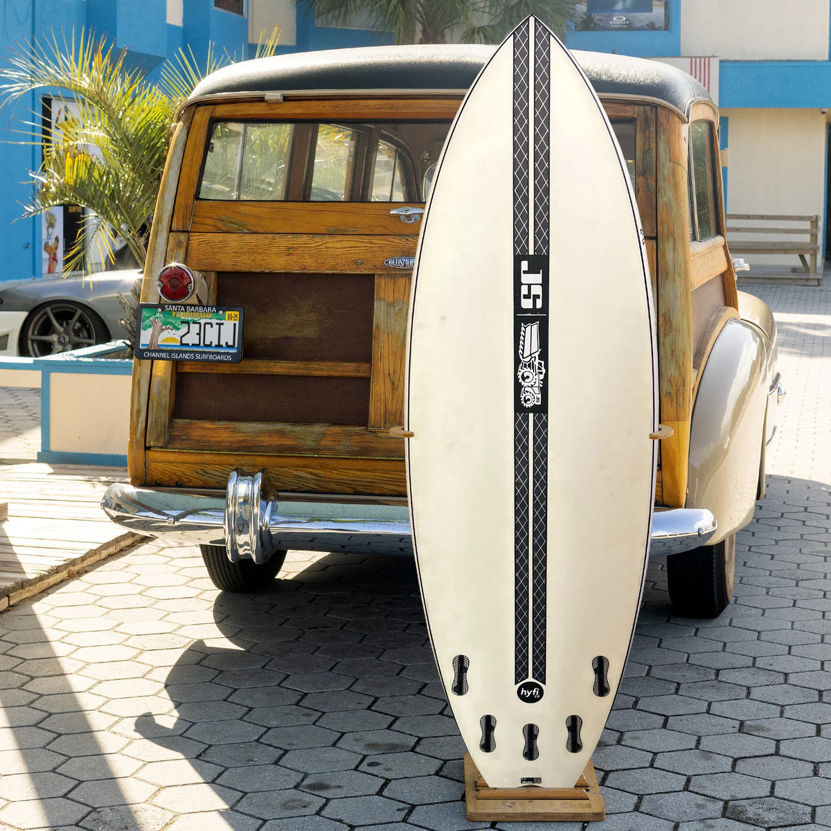 JS Industries Sub Xero 5'8 Used Surfboard - FCS II