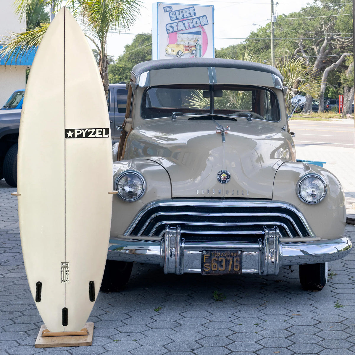 Pyzel Red Tiger XL 6'2 Used Surfboard - Futures