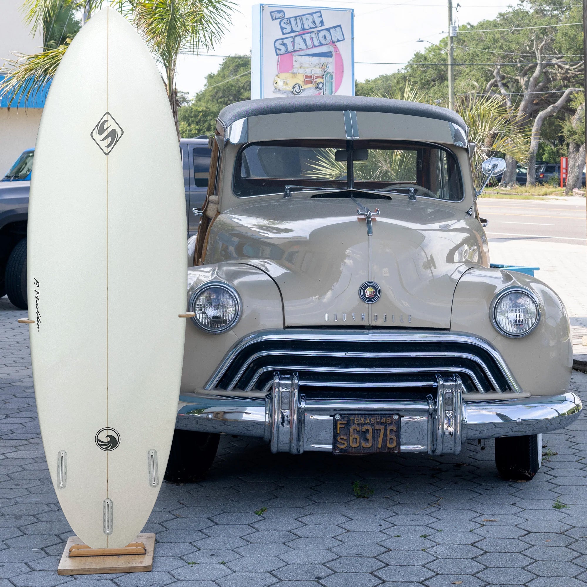 Pat Madden Surf Station Super Egg 6'4 Surfboard - Futures
