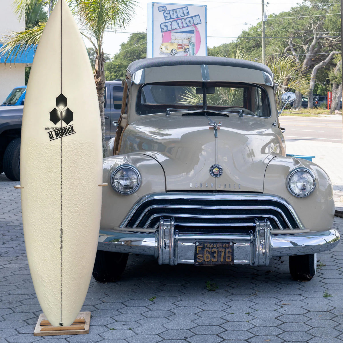 Channel Islands Happy Traveler 6'6 Consignment Surfboard - Futures